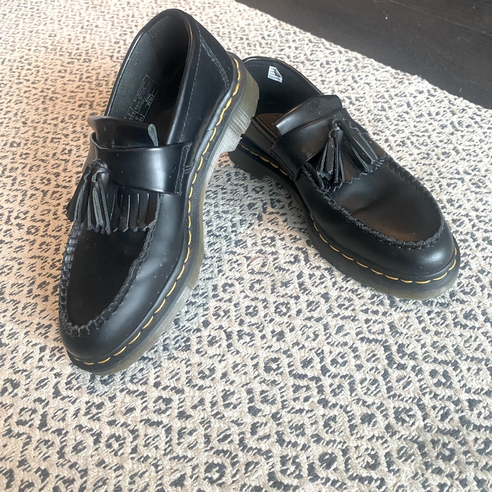 Dr. Martens AirWear Adrian Bex Smooth Leather Tassel Loafers in Black unisex